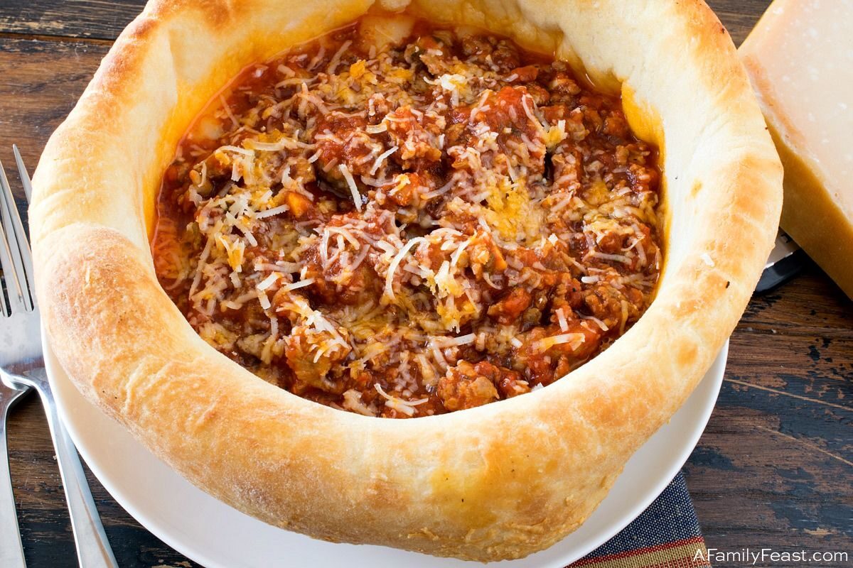 Olive Garden Pizza Bowl from A Family Feast